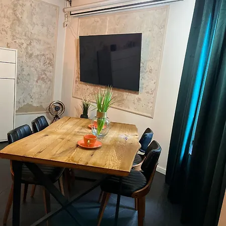 Zabrska Loft House Xviii カトヴィツェ